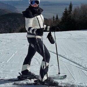 Perfect Moment Black and White Star Flare Pants size L used just one time.